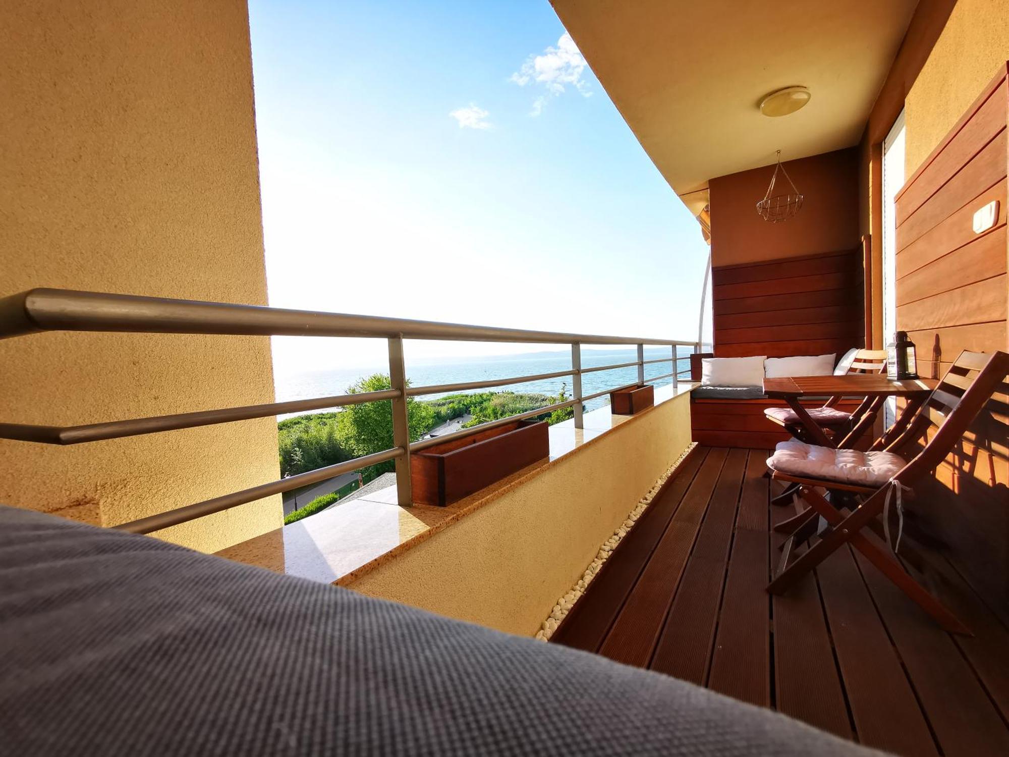 Panorama Gold Wellness Apartman Siófok Extérieur photo