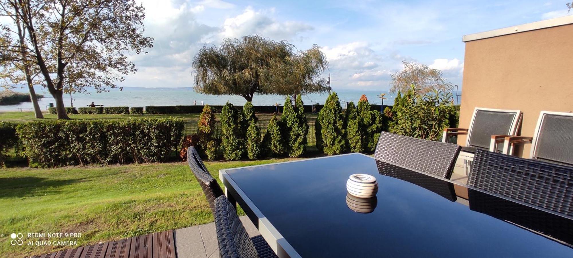 Panorama Gold Wellness Apartman Siófok Extérieur photo