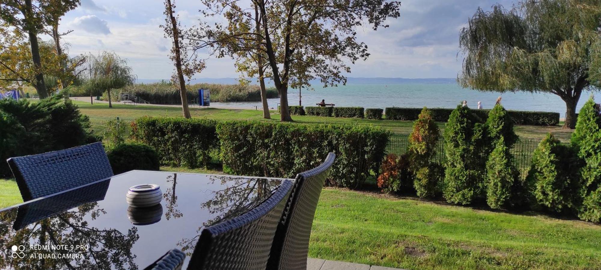 Panorama Gold Wellness Apartman Siófok Extérieur photo